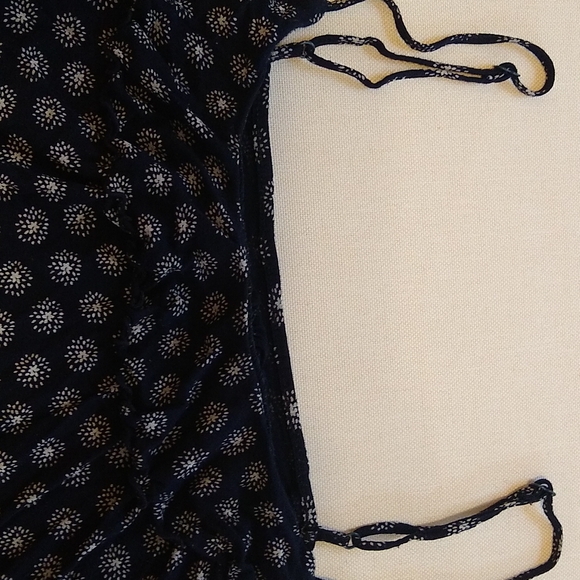 LOFT Navy Blue and Cream tank top Size LP - Picture 6 of 11